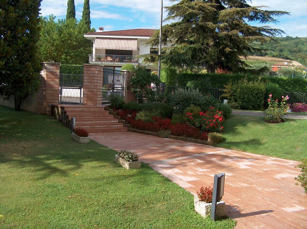 B&B La Grola ซาน มาร์ติโน บูออน อัลแบร์โก ห้อง รูปภาพ